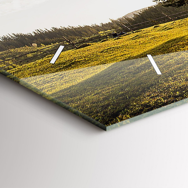 Vízszintes üvegóra Egy fa a dombon