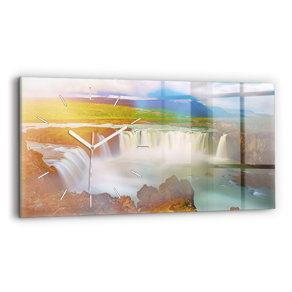 Vízszintes üvegóra Godafoss Izlandon