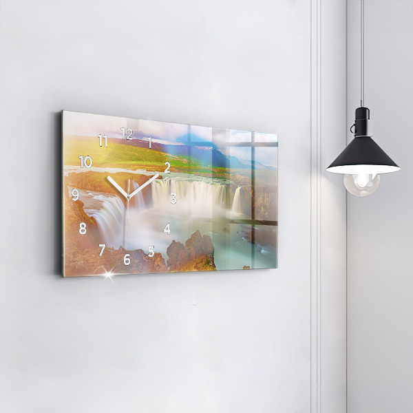 Vízszintes üvegóra Godafoss Izlandon