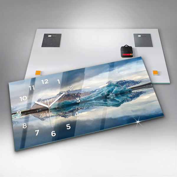 Vízszintes üvegóra Jokulsarlon-tó Izlandon