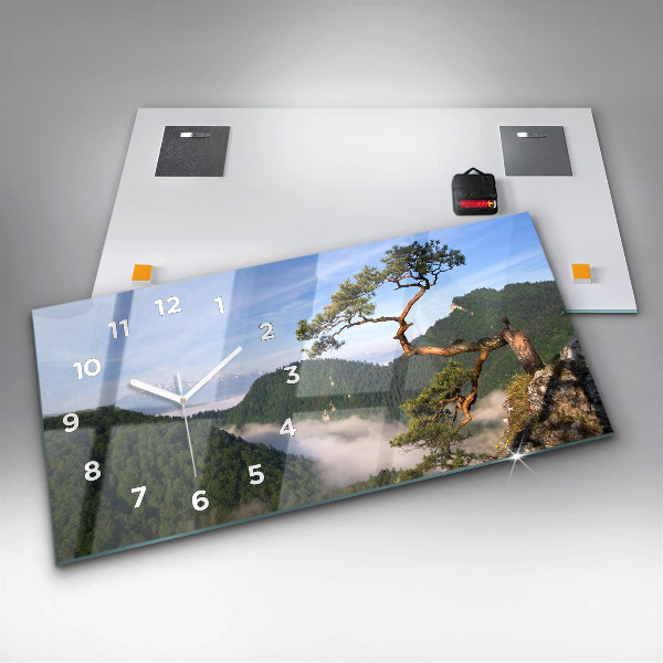 Vízszintes üvegóra Sokolica csúcs a Pieniny-hegységben