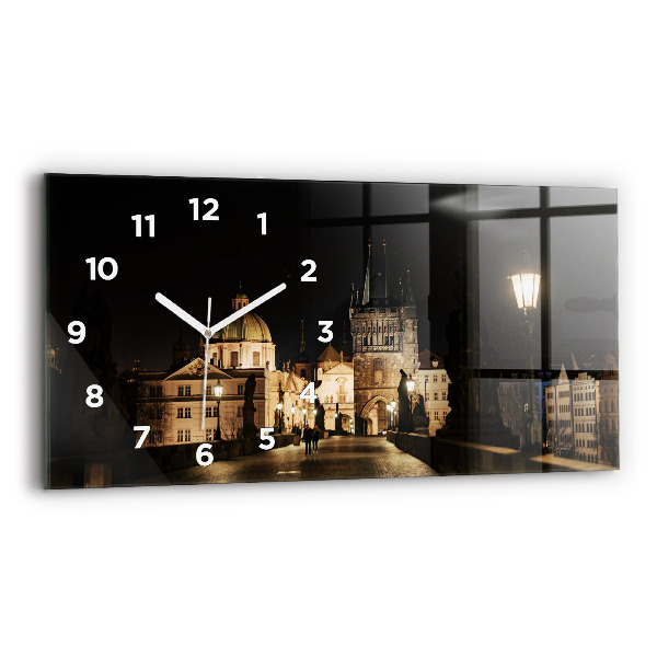 Vízszintes üvegóra Károly híd Prágában