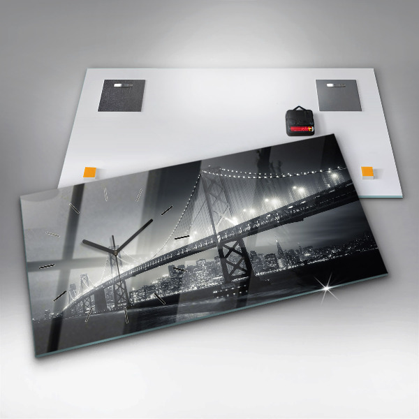 Vízszintes üvegóra San Francisco híd éjjel