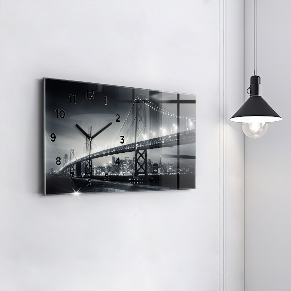 Vízszintes üvegóra San Francisco híd éjjel