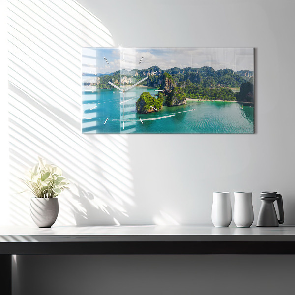 Vízszintes üvegóra Egy sziget Thaiföldön