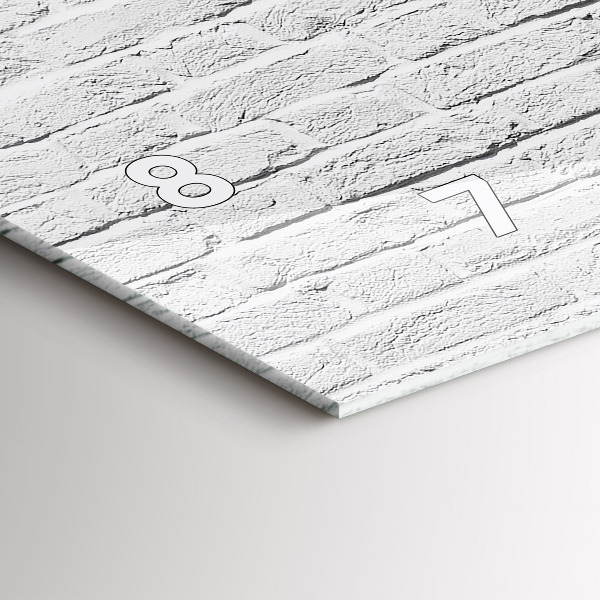 Vízszintes üvegóra Téglafal