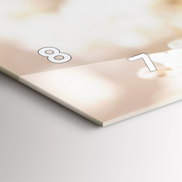 Vízszintes üvegóra Kis fehér virágok