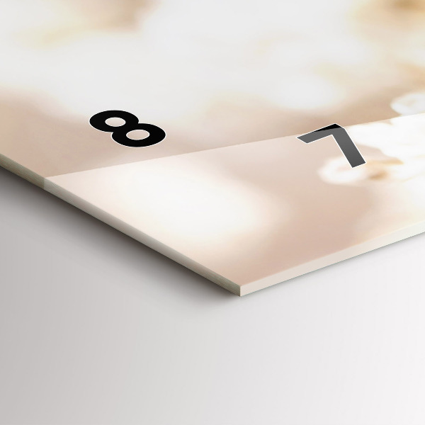 Vízszintes üvegóra Kis fehér virágok