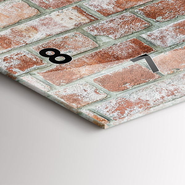 Vízszintes üvegóra Téglafal