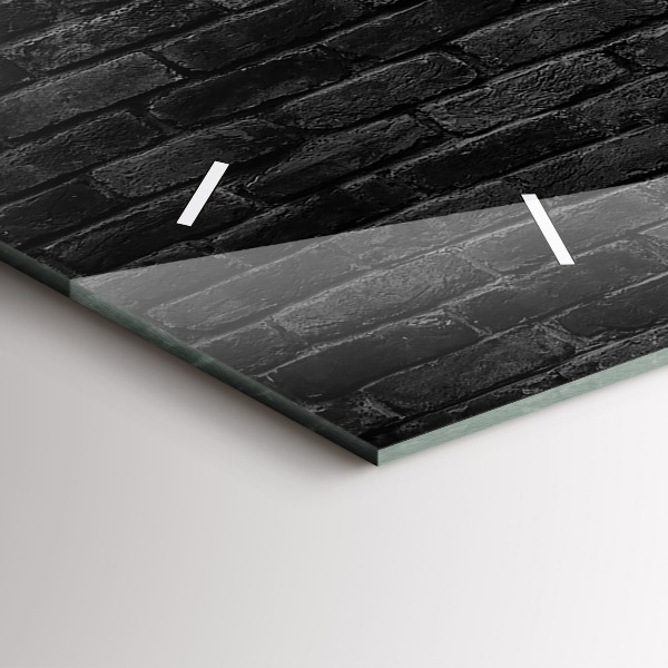 Vízszintes üvegóra Sötét téglafal