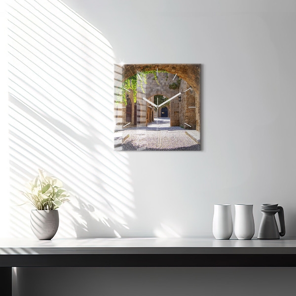 Szögletes fali üvegóra Rodosz festői utcája