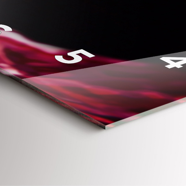 Szögletes fali üvegóra Vörösbor