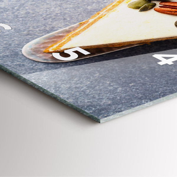 Szögletes fali üvegóra Egy szelet tortát