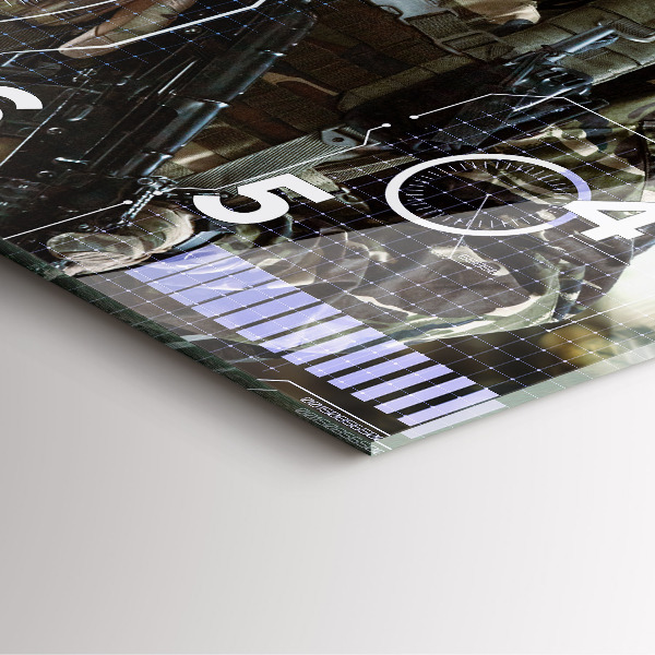 Szögletes fali üvegóra Katona fegyverrel