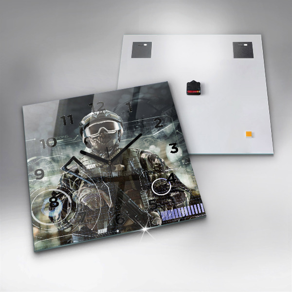 Szögletes fali üvegóra Katona fegyverrel