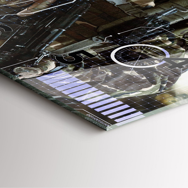 Szögletes fali üvegóra Katona fegyverrel