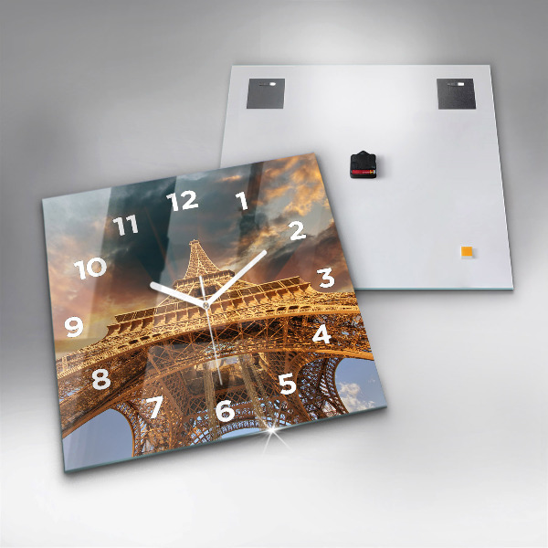Szögletes fali üvegóra Az Eiffel-torony a felhőkkel szemben