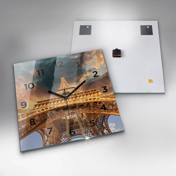 Szögletes fali üvegóra Az Eiffel-torony a felhőkkel szemben