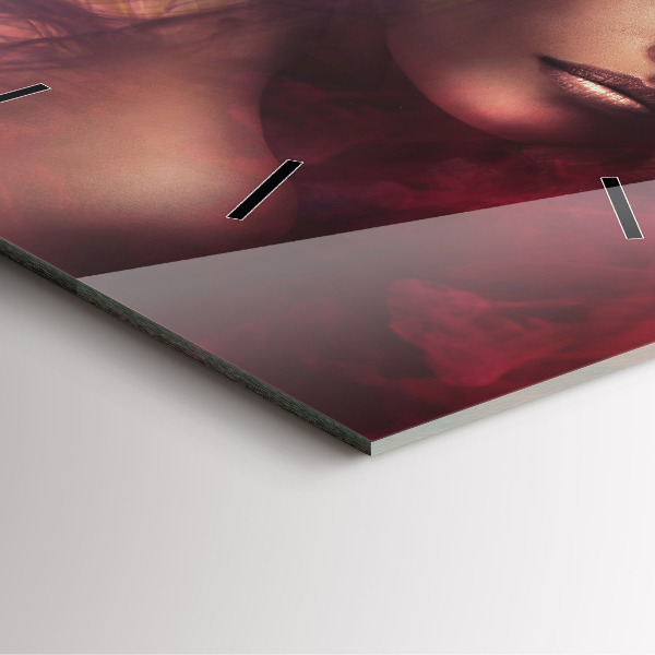 Szögletes fali üvegóra Egy nő portréja