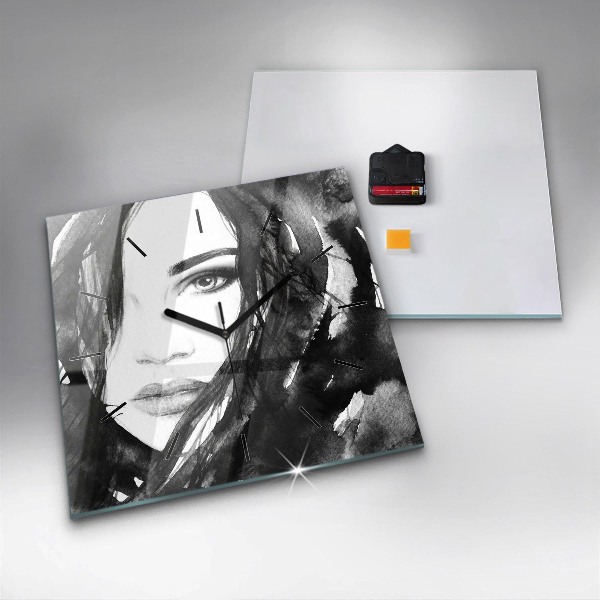 Szögletes fali üvegóra Egy nő portréja