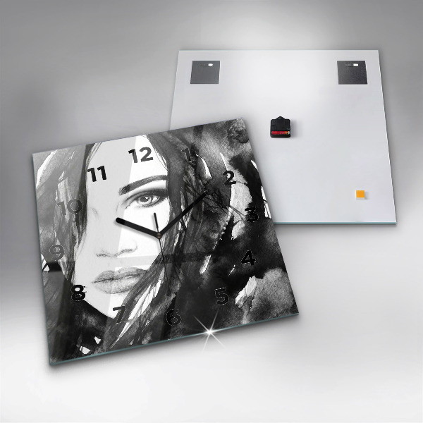 Szögletes fali üvegóra Egy nő portréja