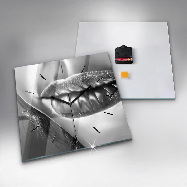 Szögletes fali üvegóra Női ajkak