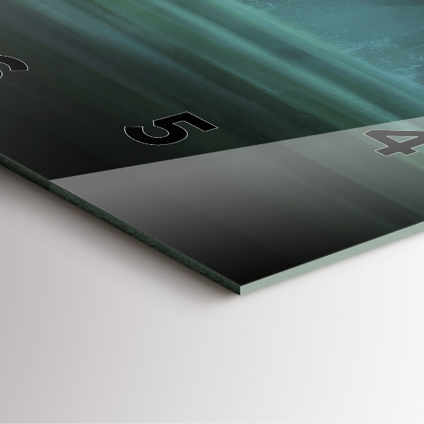 Szögletes fali üvegóra Ember és szörny a mocsárban