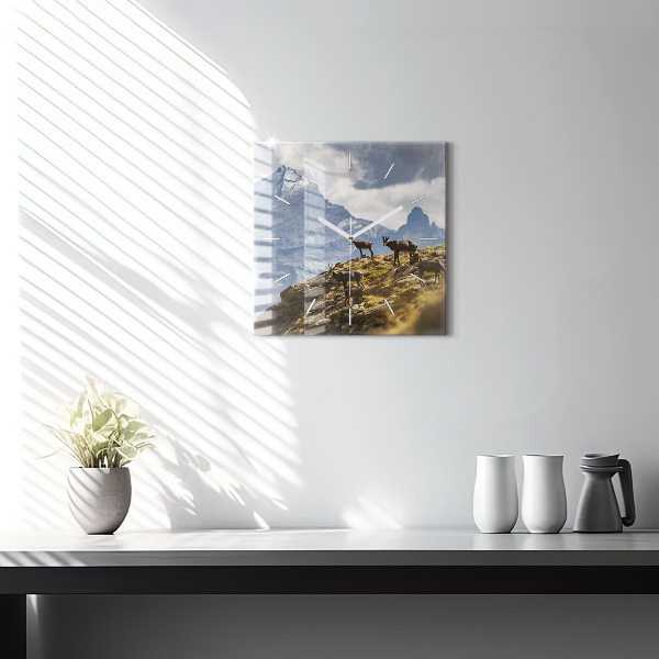 Szögletes fali üvegóra Kecske az Aosta-völgyben