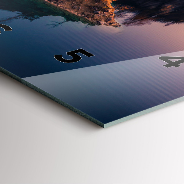 Szögletes fali üvegóra Krakkói Zakrzówek-tó