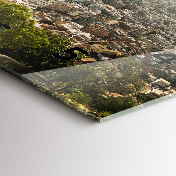 Szögletes fali üvegóra Barcelona kilátás Montjuicra