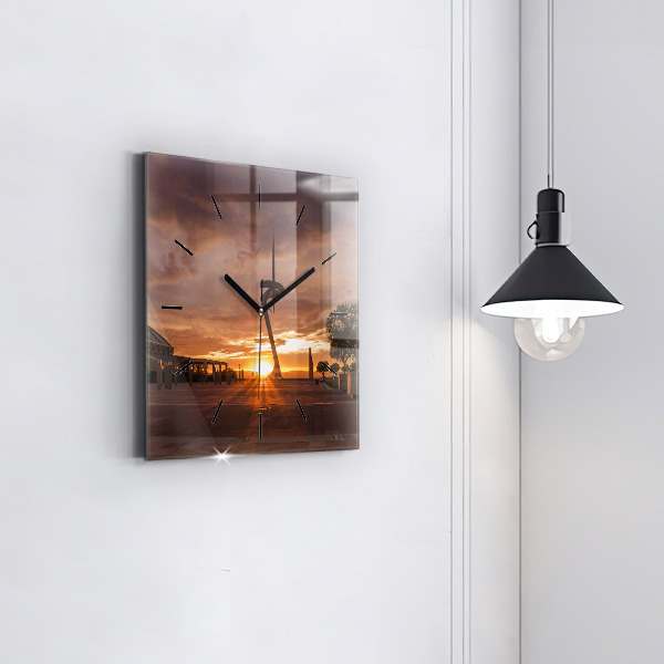 Szögletes fali üvegóra Barcelona Olimpiai Park