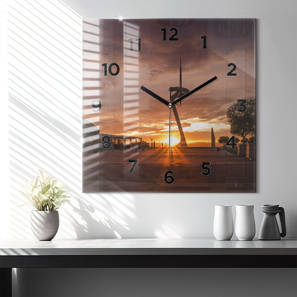 Szögletes fali üvegóra Barcelona Olimpiai Park