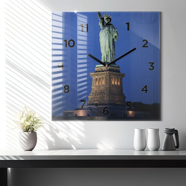Szögletes fali üvegóra New York-i Szabadság-szobor