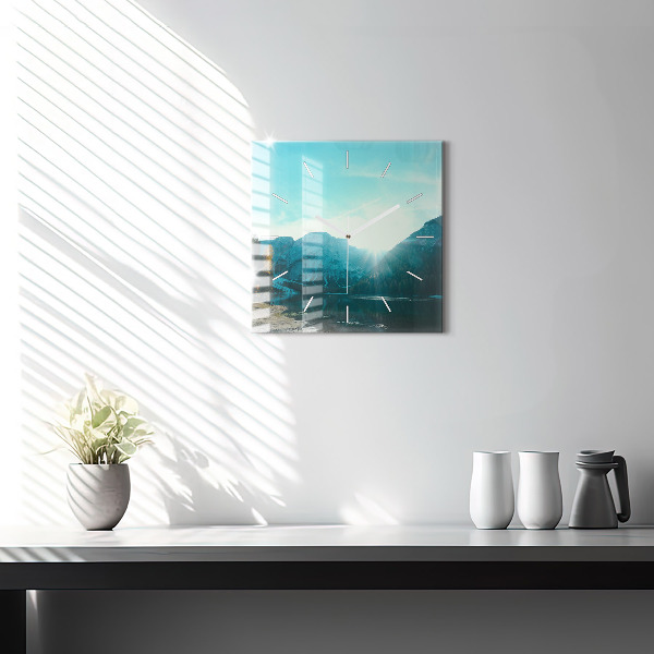 Szögletes fali üvegóra Hegy és folyó Lengyelországban