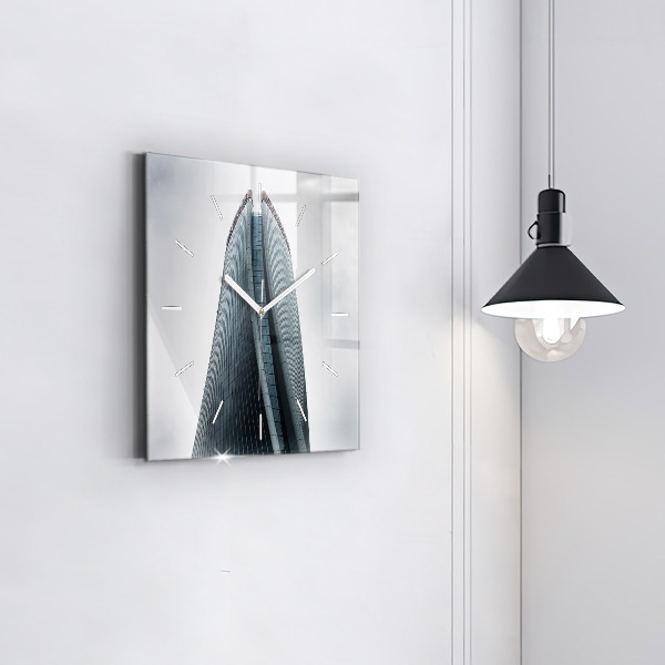 Szögletes fali üvegóra Felhőkarcoló Milánóban