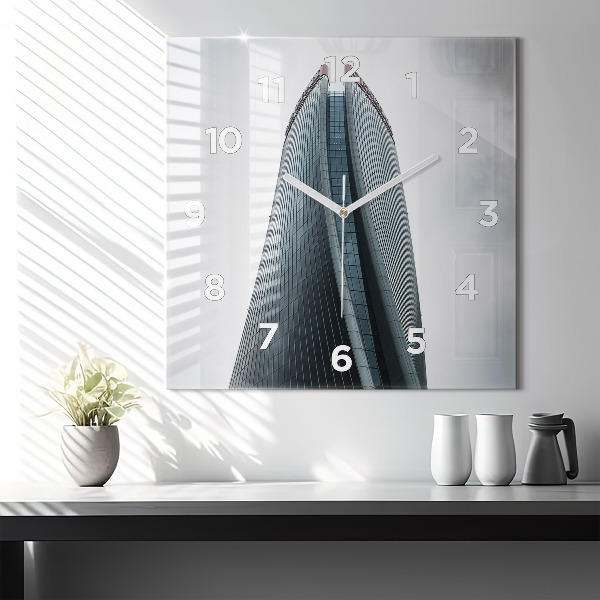 Szögletes fali üvegóra Felhőkarcoló Milánóban