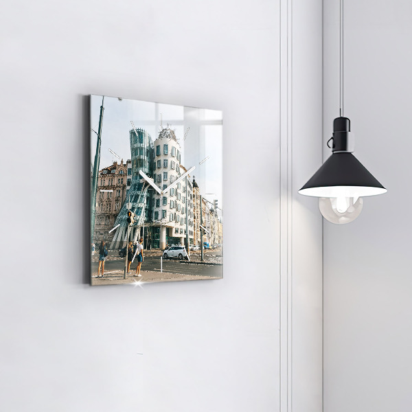 Szögletes fali üvegóra Táncoló ház Prága