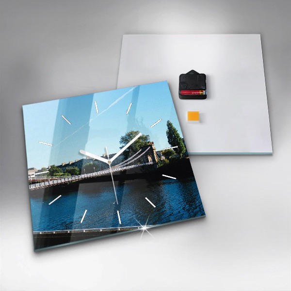 Szögletes fali üvegóra Southportland Skócia