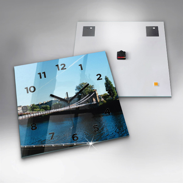 Szögletes fali üvegóra Southportland Skócia