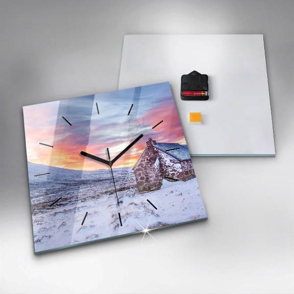 Szögletes fali üvegóra Víkendház hegyekben