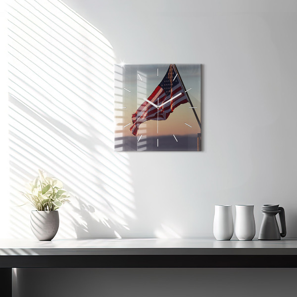 Szögletes fali üvegóra USA zászló lobog