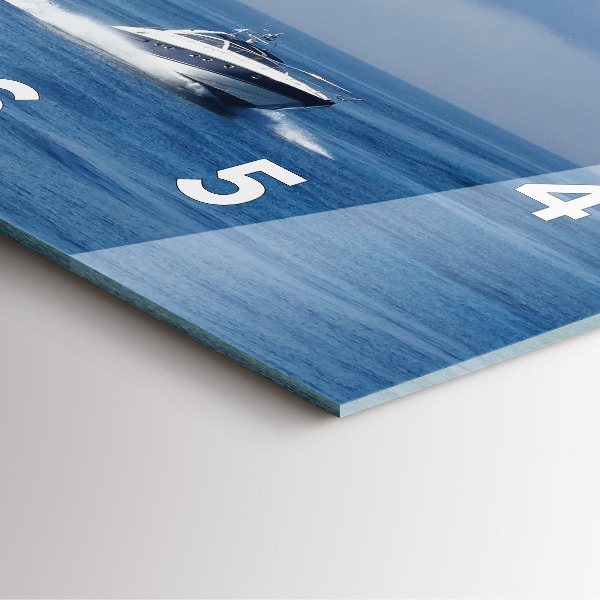 Szögletes fali üvegóra Egy csónak az óceánon