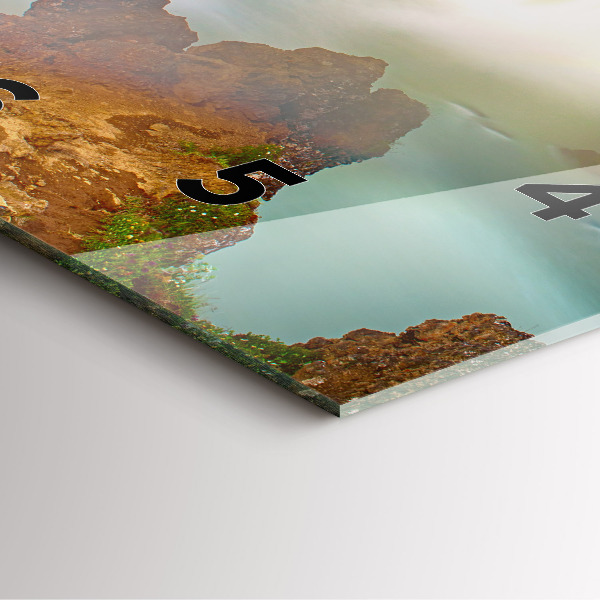 Szögletes fali üvegóra Godafoss Izlandon