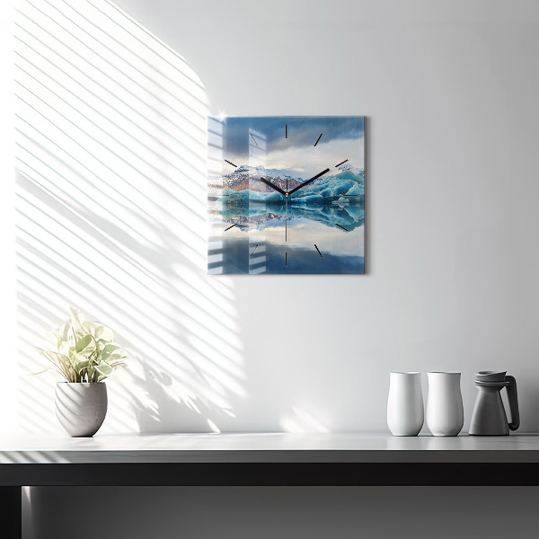 Szögletes fali üvegóra Jokulsarlon-tó Izlandon