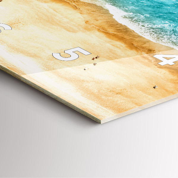 Szögletes fali üvegóra tengerparti emberek