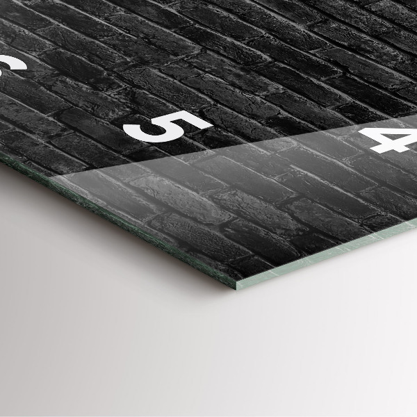 Szögletes fali üvegóra Sötét téglafal