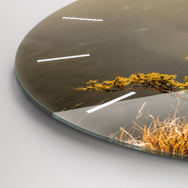 Kerek fali üvegóra Egy fa a hegyekben