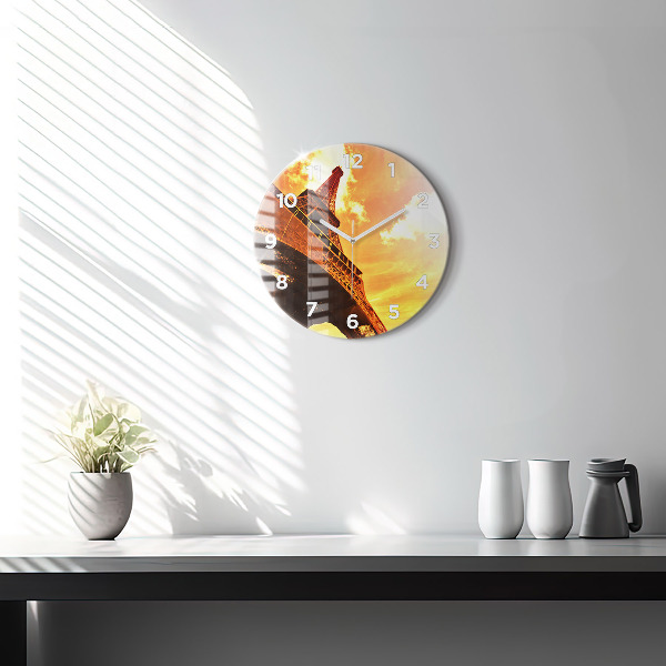 Kerek fali üvegóra Az Eiffel-torony Párizsban
