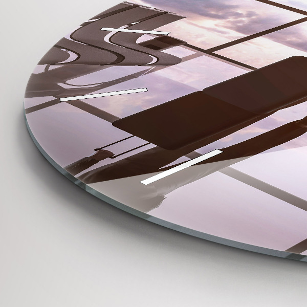 Kerek fali üvegóra Férfi a repülőtéren