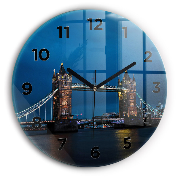 Kerek fali üvegóra Tower Bridge London éjjel